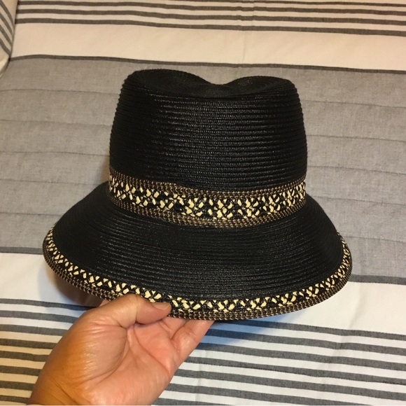 ERIC JAVITS - Picture 6 of 10